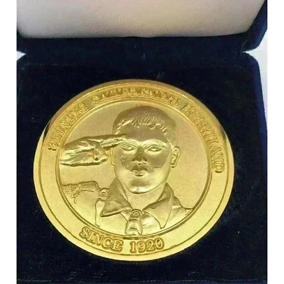 Gold Boy Scouts of America Golden Empire California Friends Scouting Coin Token - Picture 2 of 3